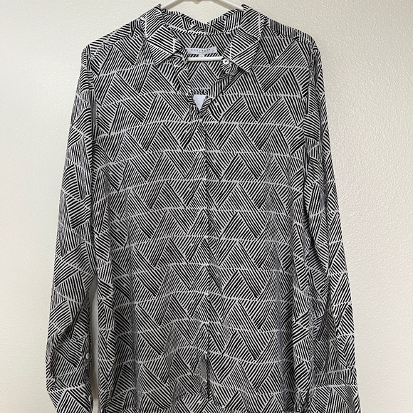 Foxcroft Patterned 100% Tencel Easy Care Button Down Blouse New 14 - Picture 1 of 9